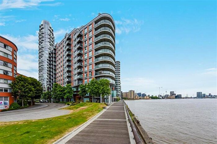 1 Bedroom Apartment For Sale In New Providence Wharf, Fairmont Avenue, London, E14