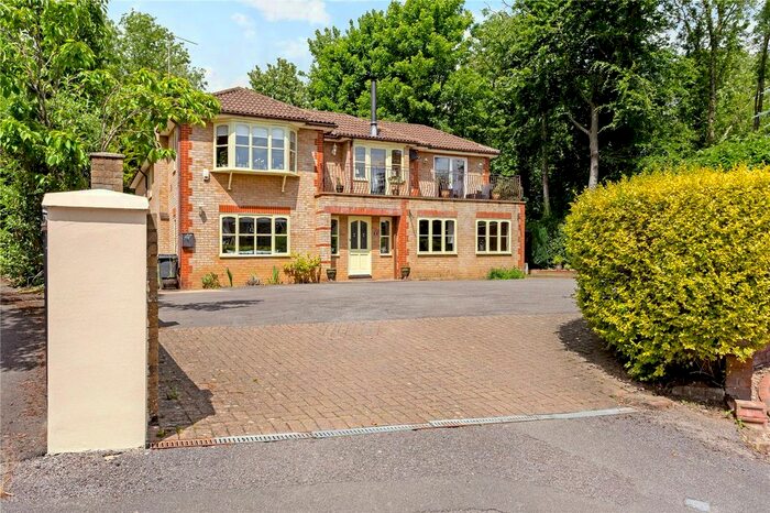 5 Bedroom Detached House For Sale In Wellhouse Road, Beech, Alton, Hampshire, GU34