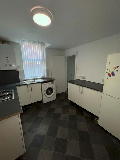 1 Bedroom Flat To Rent In Windsor Road, Tuebrook, Liverpool, L13