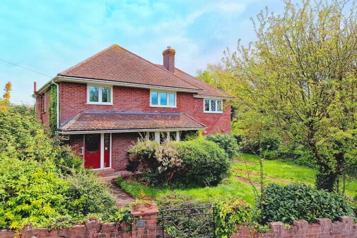 4 Bedroom Detached House To Rent In Wareham, BH20