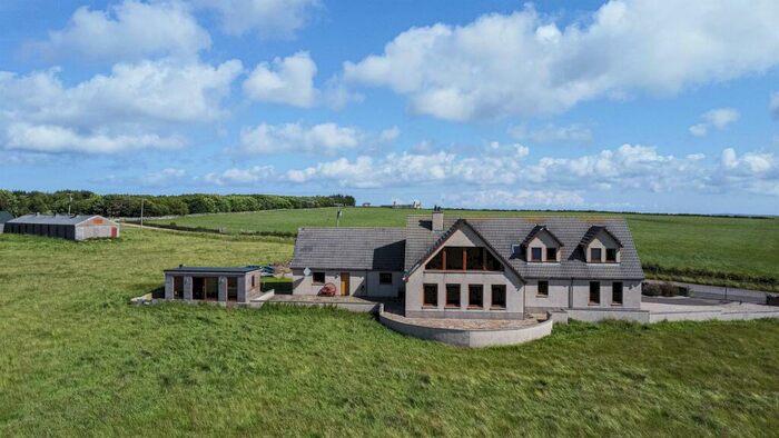 5 Bedroom Detached House For Sale In Boggy Park, Weydale, Thurso, Caithness, KW14