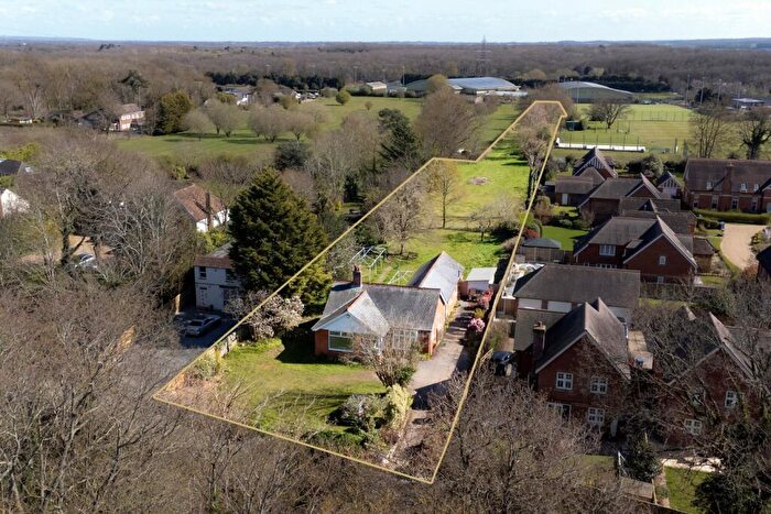 4 Bedroom Detached Bungalow For Sale In Stodmarsh Road, CT3