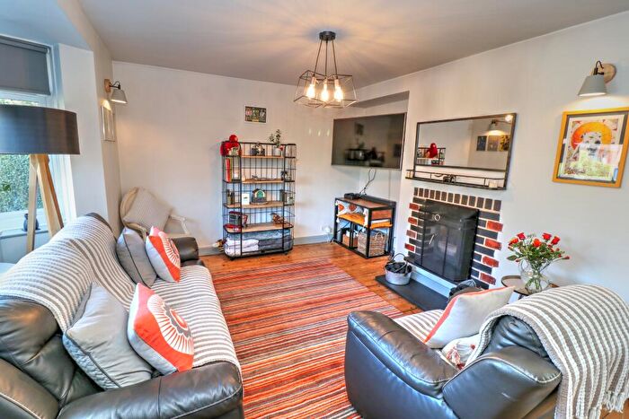 3 Bedroom Semi Detached House For Sale In Copse Avenue, Manchester, M22