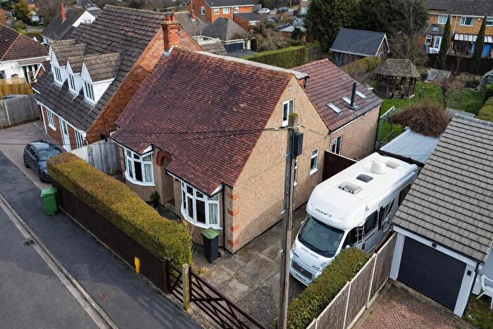 3 Bedroom Chalet For Sale In Fern Road, Rushden, NN10