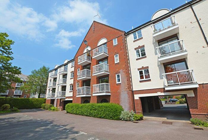 1 Bedroom Flat To Rent In Alton, GU34
