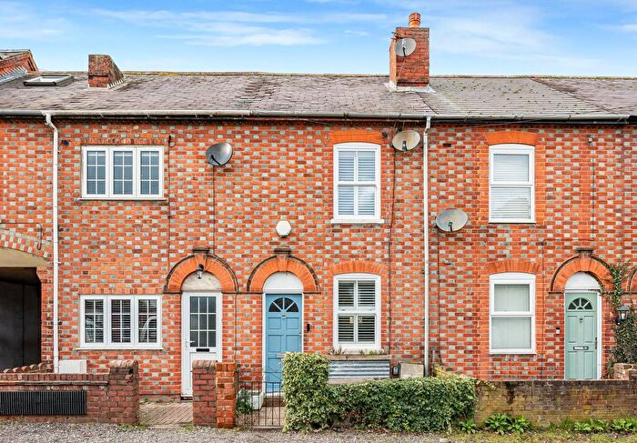 2 Bedroom Terraced House For Sale In Polsted Road, Tilehurst, RG31