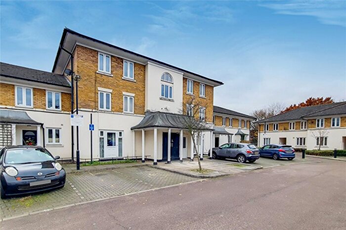 Studio To Rent In Coleridge Square, London, W13