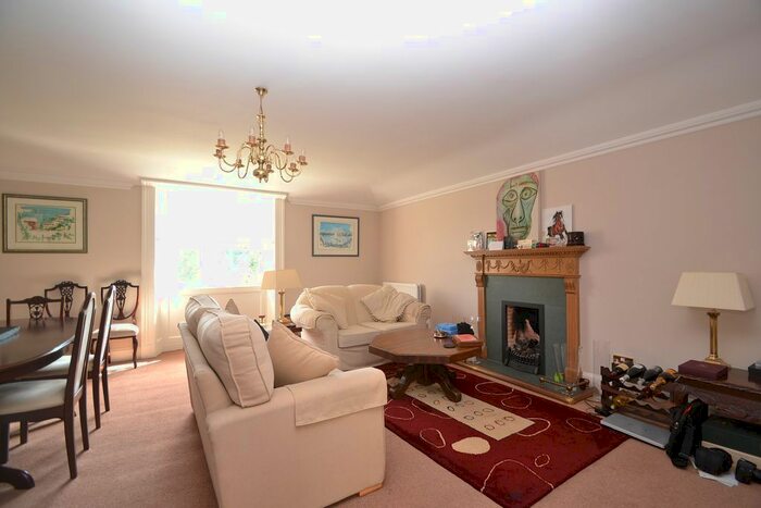 2 Bedroom Flat To Rent In Royal Terrace, New Town, Edinburgh, EH7