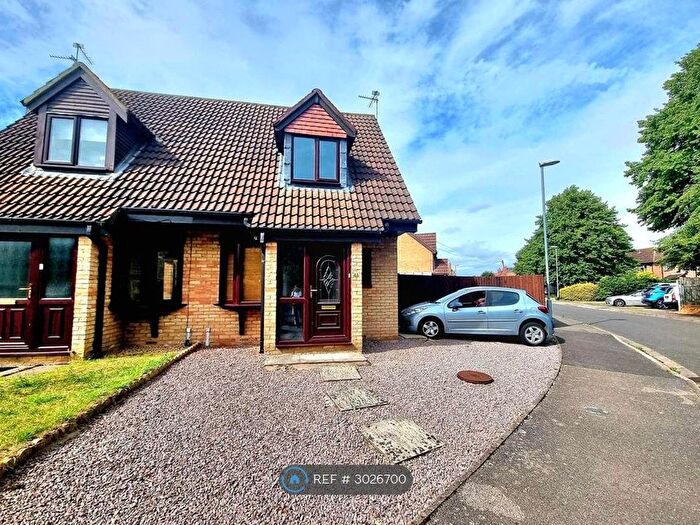 2 Bedroom Semi-Detached House To Rent In South Parade, Spalding, PE11