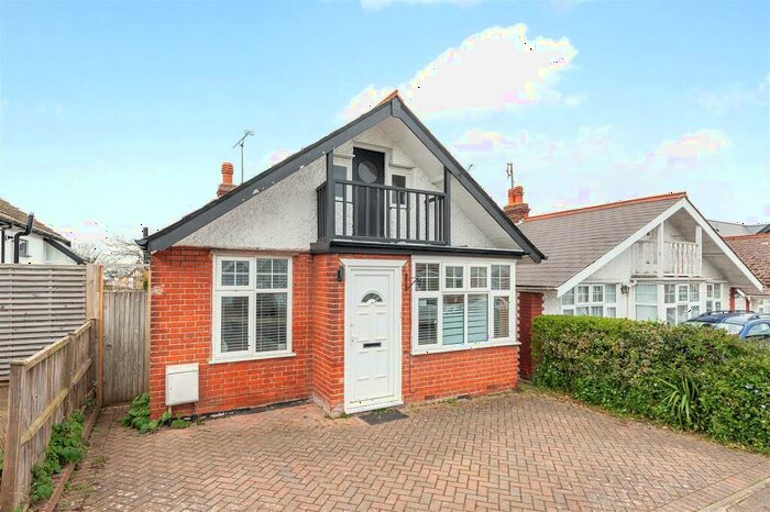 3 Bedroom Detached Bungalow To Rent In Fitzroy Road, Tankerton, Whitstable, CT5