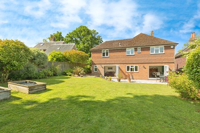 4 Bedroom Detached House For Sale In Fordcombe Road, Fordcombe, Tunbridge Wells, Kent, TN3
