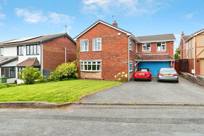 5 Bedroom Detached House For Sale In Top Road, Acton Trussell, Stafford, ST17