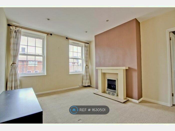 1 Bedroom Flat To Rent In Eltham, London, SE9