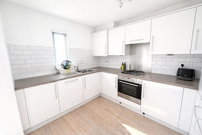 2 Bedroom Property To Rent In Jolly Mews, London, SW16