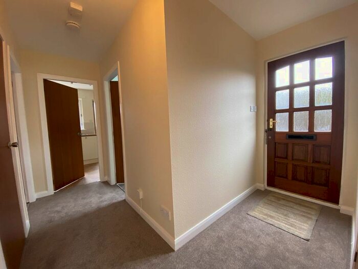 2 Bedroom Semi Detached Bungalow To Rent In Rosemount Park Blairgowrie 