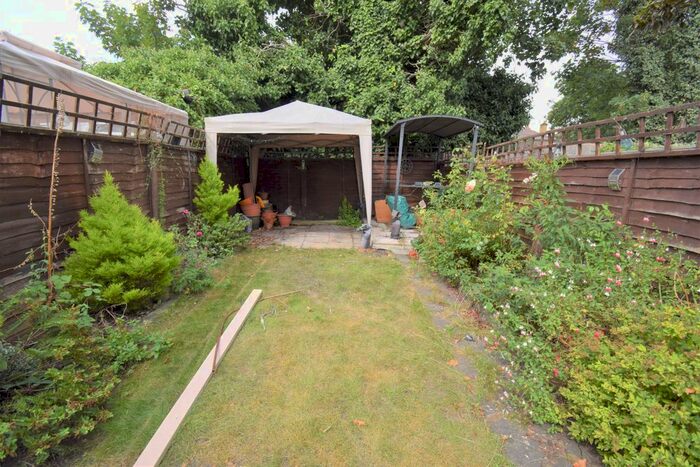 3 Bedroom Terraced House To Rent In Victoria Road, Barking, IG11