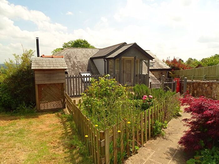 3 Bedroom Barn Conversion To Rent In Upton Cross, Liskeard, PL14