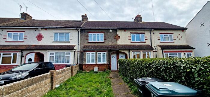 2 Bedroom Terraced House For Sale In Mayfield Road, Gravesend, Kent, DA11