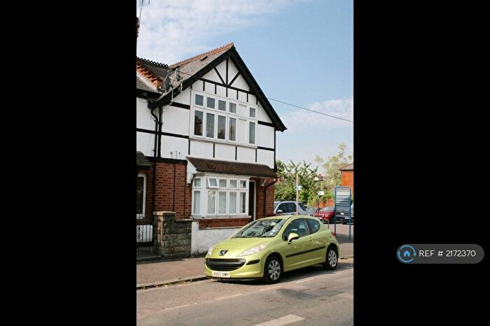 1 Bedroom Flat To Rent In Chester Street, Caversham, Reading, RG4