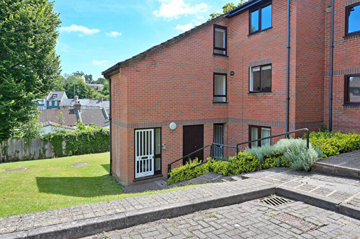 2 Bedroom Flat For Sale In The Farthings, , Hemel Hempstead, HP1