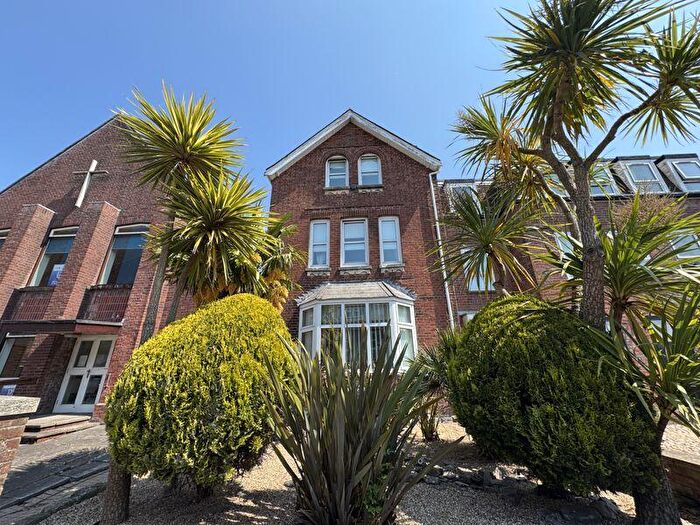 5 Bedroom Detached House For Sale In Character Home, North Street, Wareham, BH20