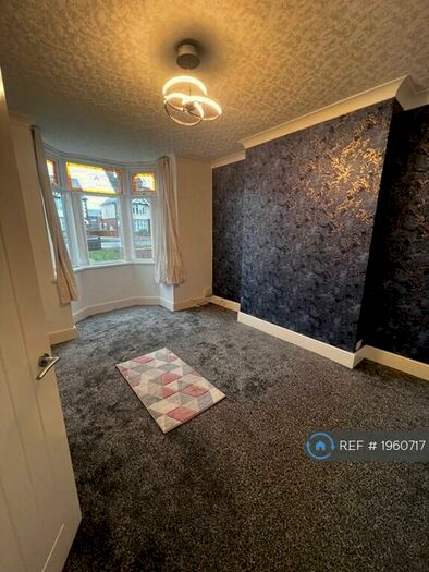 3 Bedroom Terraced House To Rent In Pickering Road, Hull, HU4