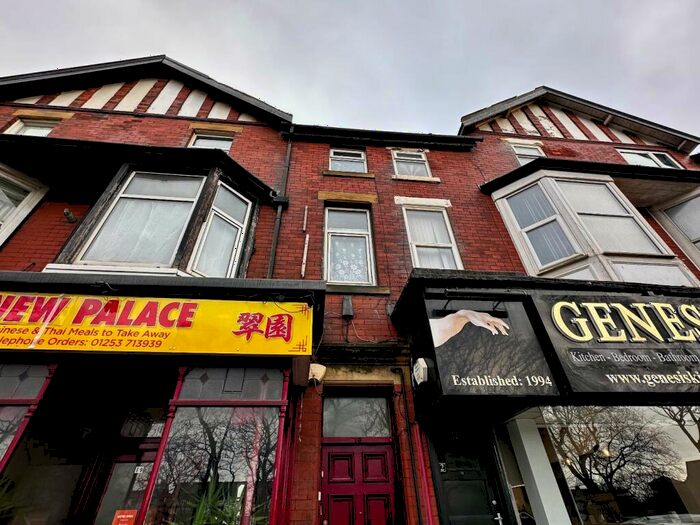 1 Bedroom Apartment To Rent In The Crescent, Lytham St. Annes, FY8