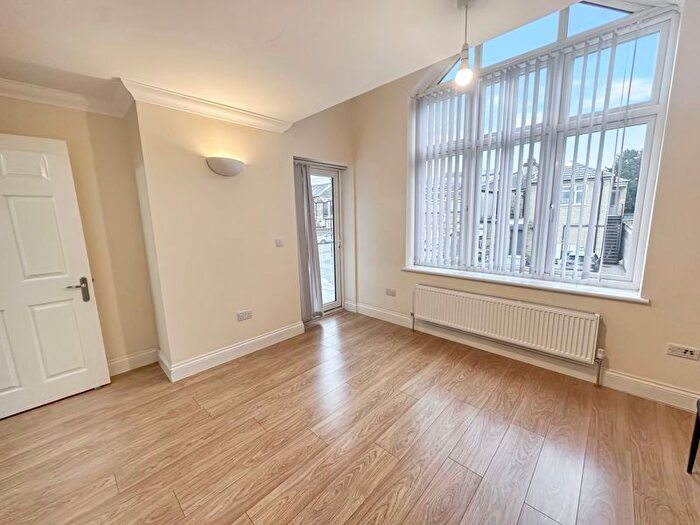1 Bedroom Flat To Rent In Bennetts Yard, Uxbridge, UB8