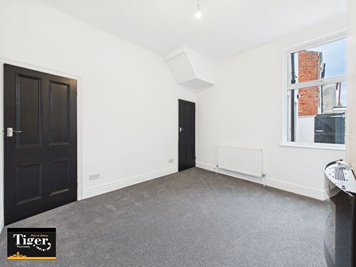 2 Bedroom Terraced House For Sale In Newton Drive, Blackpool, FY3