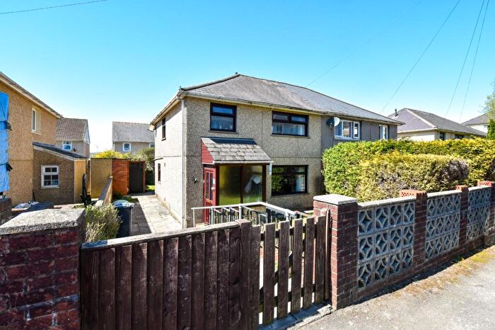 3 Bedroom Semi-Detached House For Sale In Bryn Pica, Tredegar, NP22