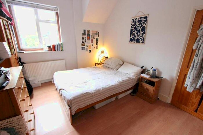 1 Bedroom Flat To Rent In Rectory Road, London, N16