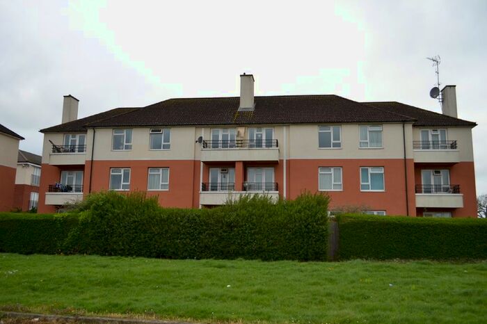 1 Bedroom Flat To Rent In Tempsford Avenue, Borehamwood, WD6