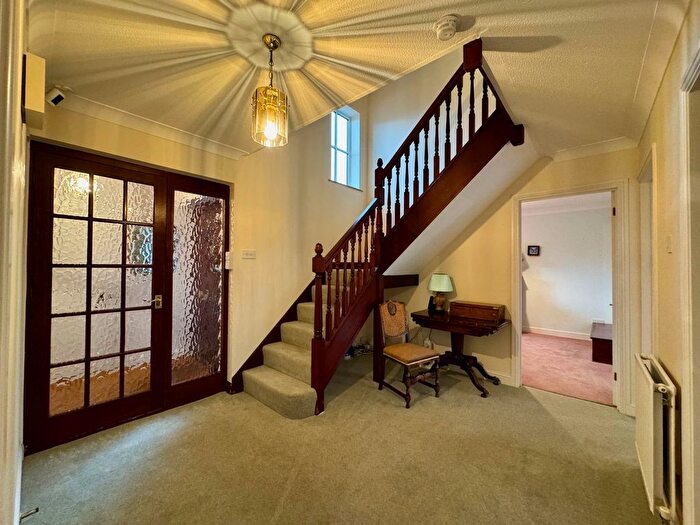 4 Bedroom Detached House For Sale In Wallingtons Road, Kintbury, Hungerford, RG17