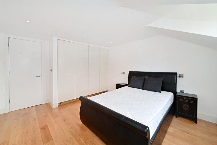 1 Bedroom Flat For Sale In Hans Road, London, SW3