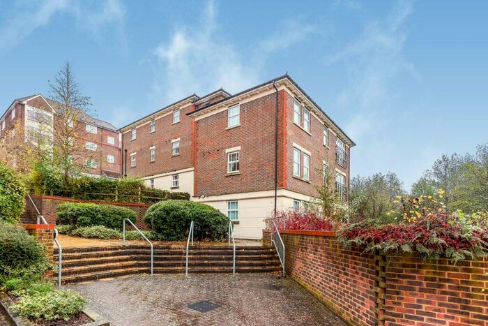 2 Bedroom Apartment To Rent In Brooklands, Bolnore Village, RH16