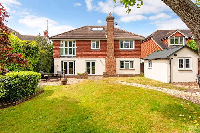 5 Bedroom Detached House For Sale In Hale House Lane, Churt, Farnham, GU10