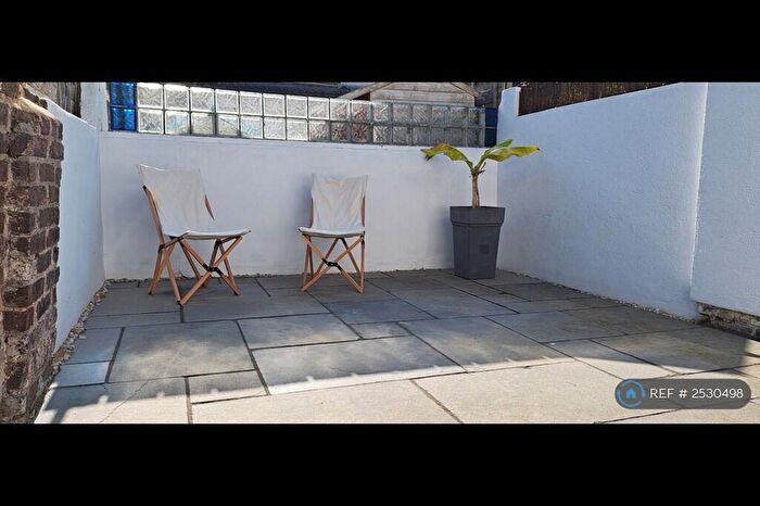 2 Bedroom Terraced House To Rent In Talbot Road, Southsea, PO4