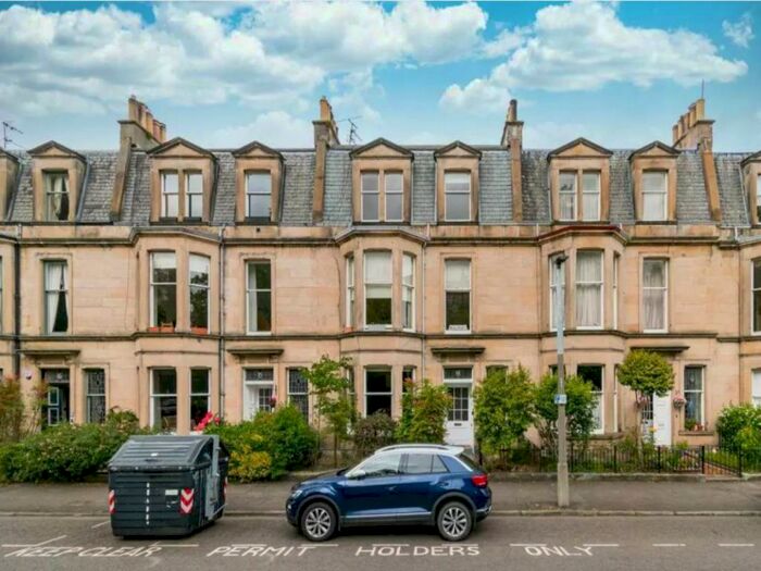2 Bedroom Flat To Rent In Learmonth Gardens, Comely Bank, Edinburgh, EH4