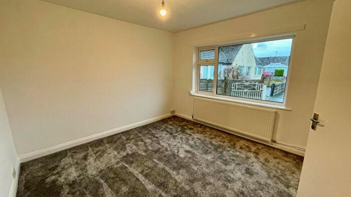 2 Bedroom Semi-Detached Bungalow For Sale In Church Close, Penrhyn Bay, Llandudno, LL30