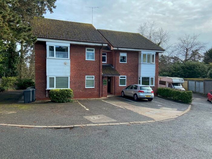 1 Bedroom Flat To Rent In The Firs, Hillside, Redditch, B98