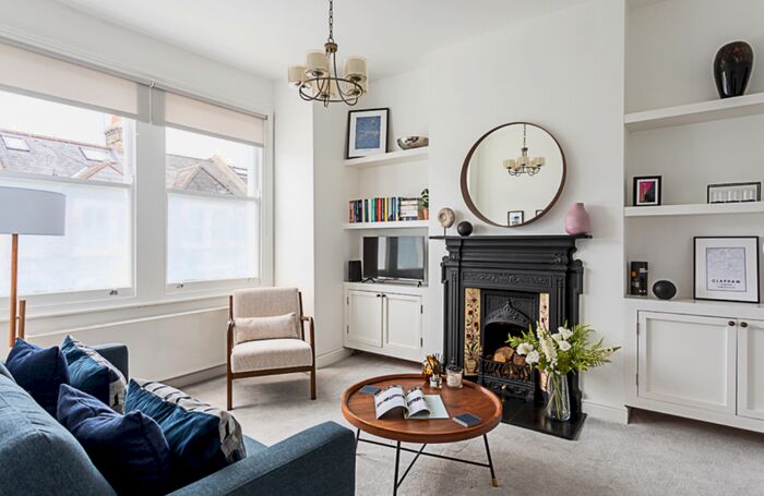 2 Bedroom House To Rent In B Cathles Rd, London, London, SW12