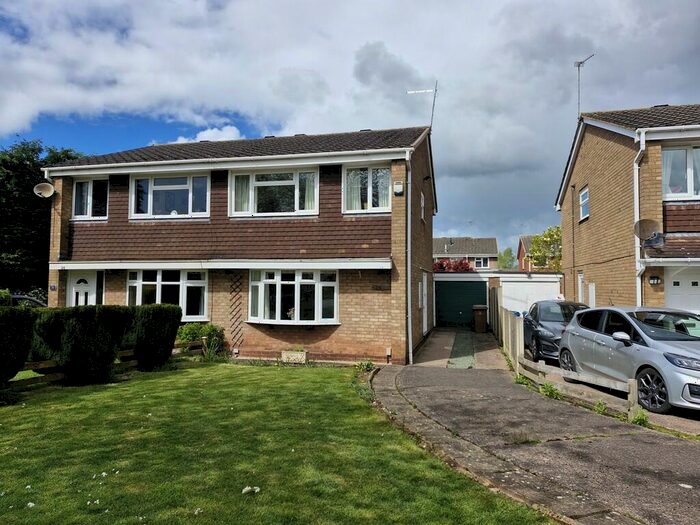 3 Bedroom Semi-Detached House To Rent In Wycherwood Gardens, Stafford, ST17