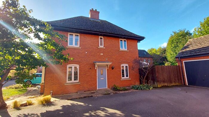 4 Bedroom End Of Terrace House For Sale In Windle Drive, Bourne, PE10