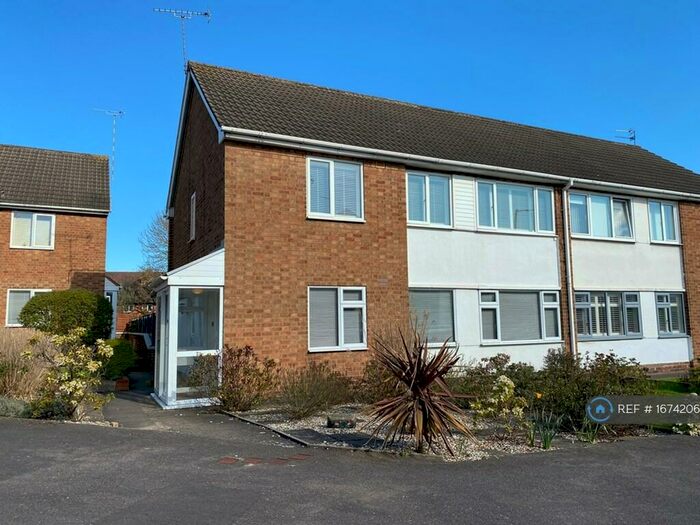 2 Bedroom Maisonette To Rent In Gillman Close, Birmingham, B26