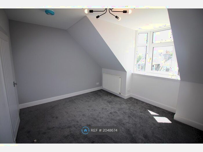 2 Bedroom Flat To Rent In Holburn Road, Aberdeen, AB10