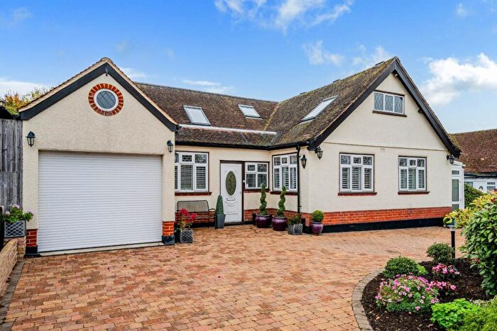 5 Bedroom Detached House For Sale In Waterer Gardens, Burgh Heath, Tadworth, KT20