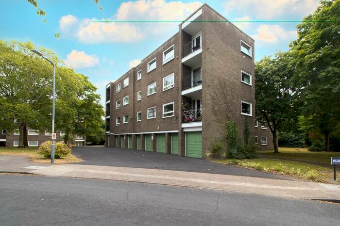 3 Bedroom Flat To Rent In Francis Road, Villiers House Francis Road, CT10