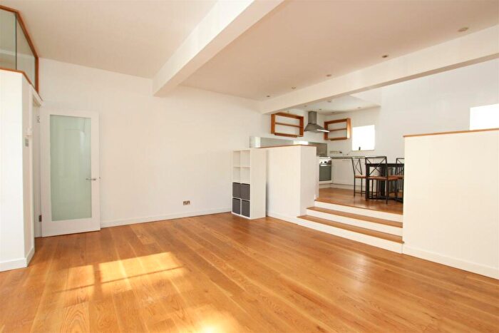 2 Bedroom Terraced House To Rent In Raby Mews, Bathwick, BA2