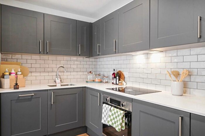 1 Bedroom Apartment To Rent In One Maidenhead, A Garden Boulevard, SL6