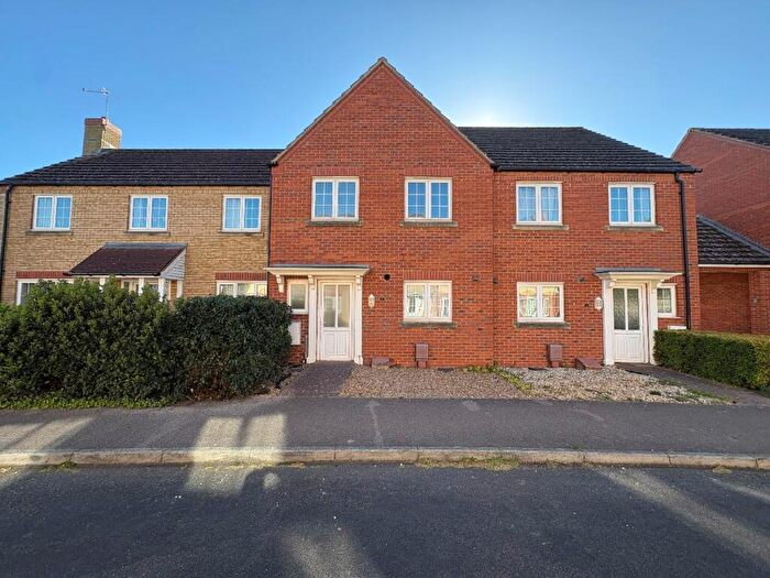 3 Bedroom Terraced House To Rent In Sir Peter Scott Road, Sutton Bridge, Spalding, PE12